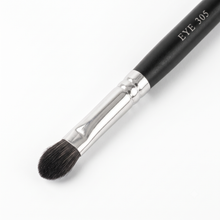 Load image into Gallery viewer, Inchis Eyeliner Brush (EYE 305)