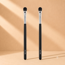 Load image into Gallery viewer, Inchis Eyeliner Brush (EYE 304)