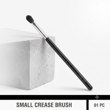 Load image into Gallery viewer, Inchis Eyeliner Brush (EYE 305)
